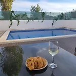 With Swimming Pool * Sesimbra