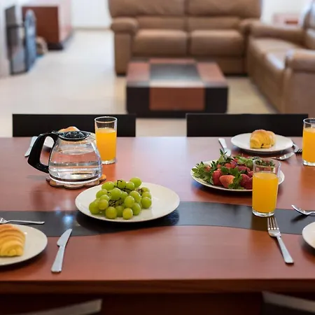 别墅 With Swimming Pool