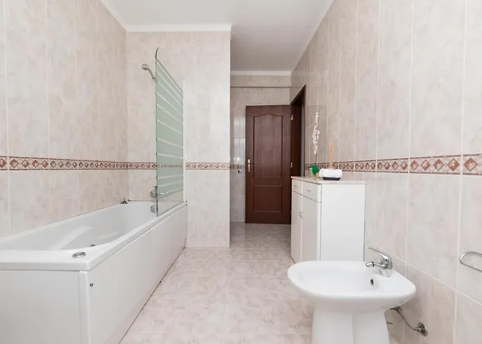 Vila With Swimming Pool *