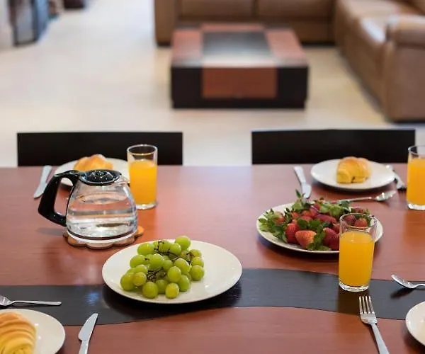 With Swimming Pool Vila *