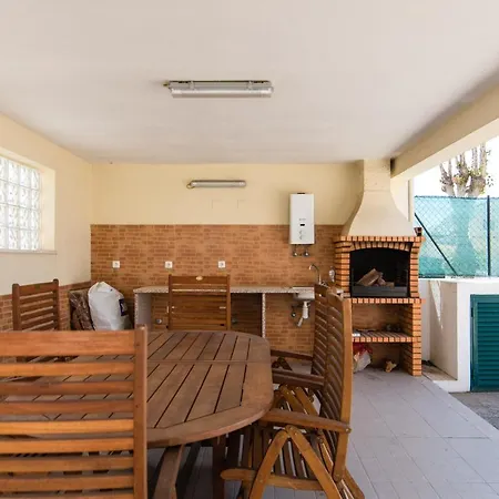 Βίλα With Swimming Pool *