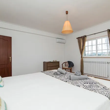 Βίλα With Swimming Pool