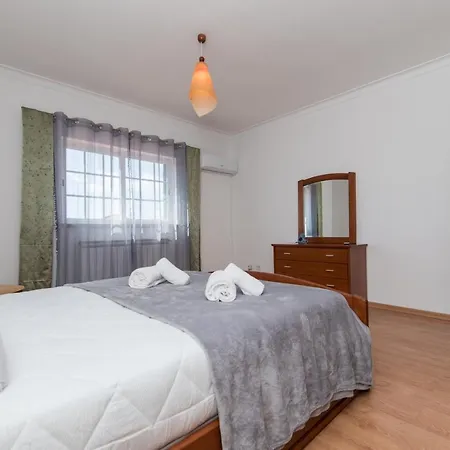 Βίλα With Swimming Pool *