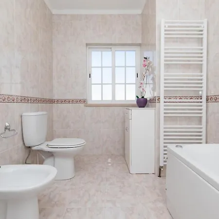 Βίλα With Swimming Pool *