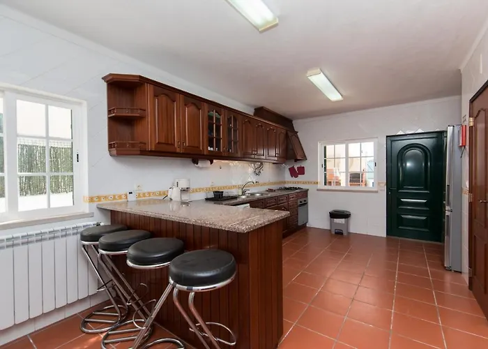 With Swimming Pool فيلة