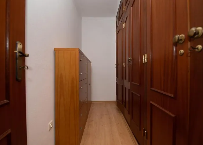 With Swimming Pool * سيسيمبرا