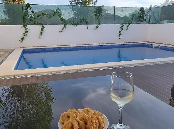 With Swimming Pool * سيسيمبرا